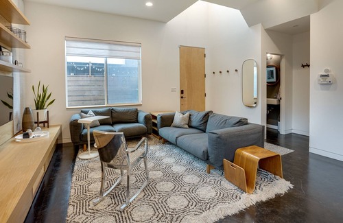 Clawson House | Oakland Vacation Rental ~ 3 Mi to Downtown