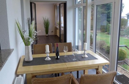Nideggen House | Oase am Felsenrundgang