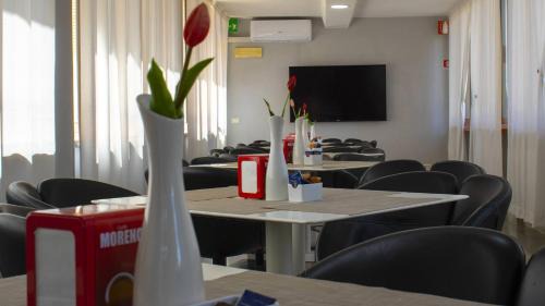 Aurelio Hotel | Oasi San Francesco