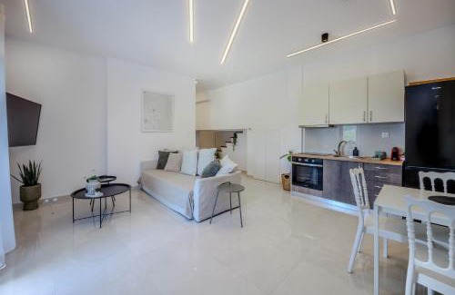 Serres Apartment | Oasis Acropolis Serres With Parking Next to Center
