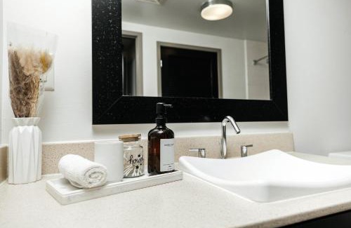Hollywood Apartment | Oasis in heart of Hollywood