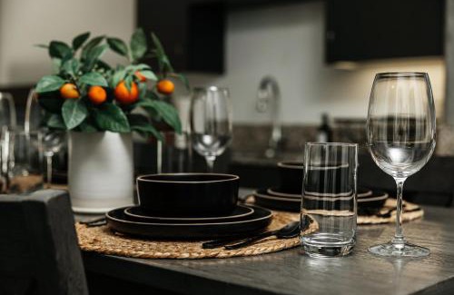 Hollywood Apartment | Oasis in heart of Hollywood