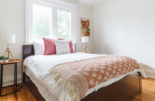 The Beaches House | Oasis in the Beaches Comfy 3BR w. Parking