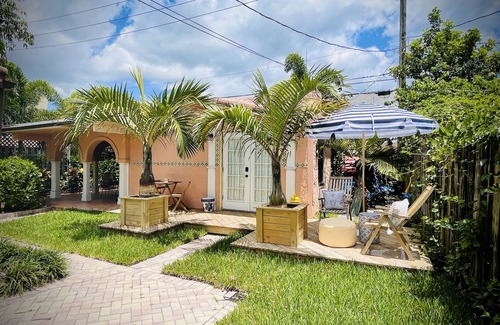 Poinciana Park House | Oasis near Beach+Downtown
