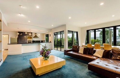 Musselburgh House | Oasis on Belmont Lane