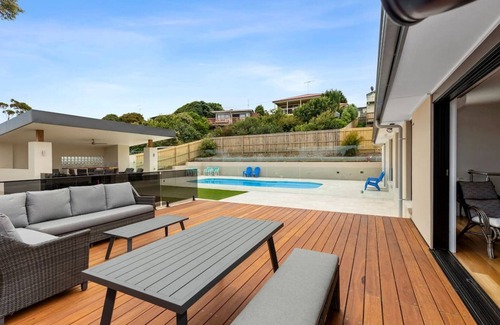 Ocean Grove House | OASIS ON SUNSET - tranquility close to the ocean
