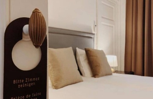 Ghent Bed & Breakfast | Oasis Retreat: Stylish Haven
