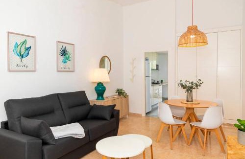 Urbanizacion Puerto de Estepona Apartment | Oasis verde junto al mar en Estepona