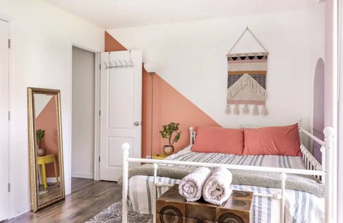 Wilmington House | Oaxaca, a private room with private entrance