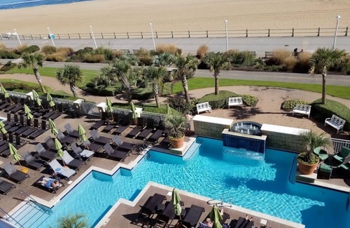 Northeast Virginia Beach Condo | OBC - 2BR/2BA Suite - City View - Multiple Pools and Amenities!
