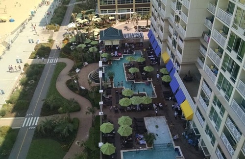 Northeast Virginia Beach Condo | OBC - 2BR/2BA Suite - City View - Multiple Pools and Amenities!