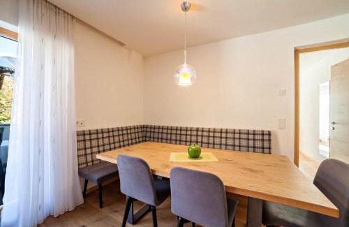 Rifiano Apartment | Oberegghof Ferienwohnung Hirzer