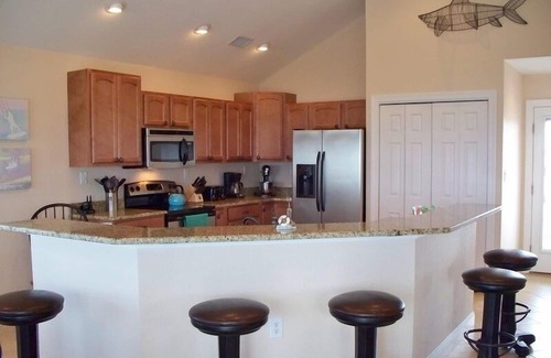Rodanthe House | OBX Beach House + Bikes-Paddle Boards-Kayaks-Beach Chairs-AC-Free WiFi