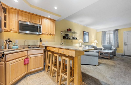 Hatteras Apartment | OBX Getaway at Villas of Hatteras Landing - 1 Bedroom Near-Beach Condos with Pool Access!