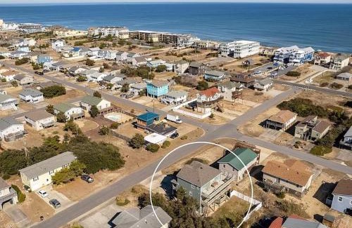 Kill Devil Hills House | OBX Landing - Ocean Views, Walk to the Beach, KDH MP 7.5
