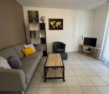 Beziers Apartment | Occi Guest