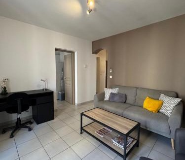 Beziers Apartment | Occi Guest