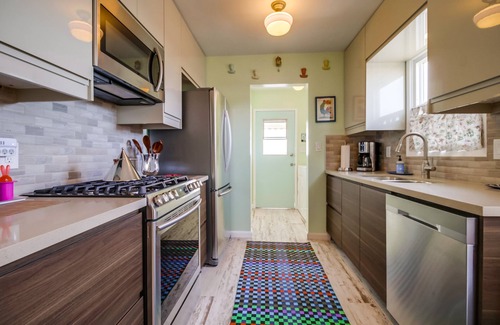 Point Loma Heights House | Ocean Beach gem. Enjoy Ocean breezes and sunsets from this darling get-a-way