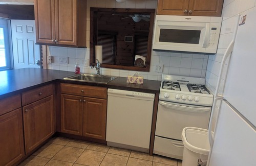 Lavallette House | Ocean Beach Shores Family/Pet Friendly Shore Vacation