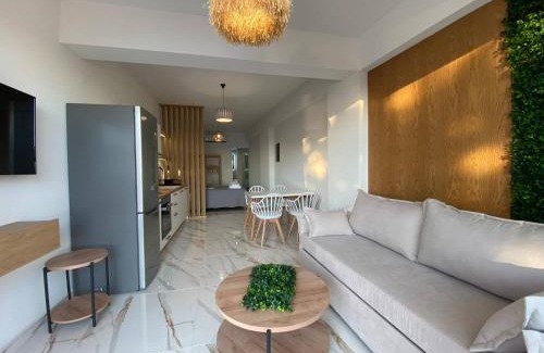 Neo Kalamaki Apartment | Ocean Blue I, Seaside Suite