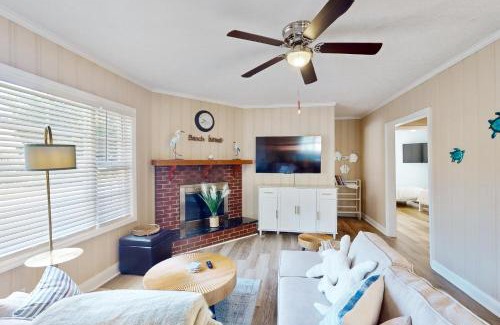 Salter Path House | Ocean Breeze