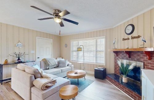 Salter Path House | Ocean Breeze