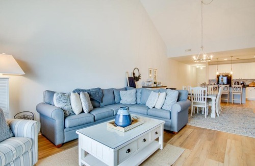 Ocean City Apartment | Ocean City Condo Covered Deck, Walk to Boardwalk!