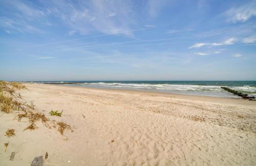 North End Apartment | Ocean City Hideaway Walk to Boardwalk and Beach!