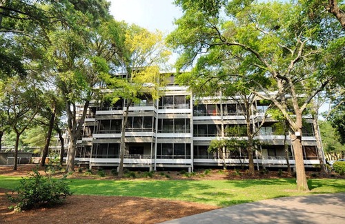 Briarcliffe Acres Condo | Ocean Creek Lodge 2110 - Beautiful Resort - Upscale Condo