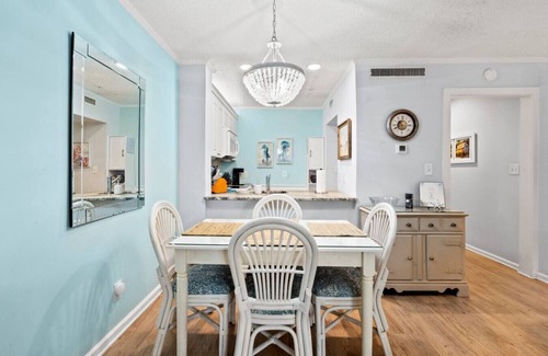 Myrtle Beach Condo | Ocean Creek Plantation Lodge 2 East 2152