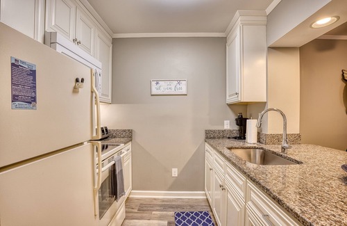 Briarcliffe Acres Condo | Ocean Creek Resort-2bed/2bath-4beds-Sleep7-FreeParking-Kitchen-Pools-Gym-Tennis