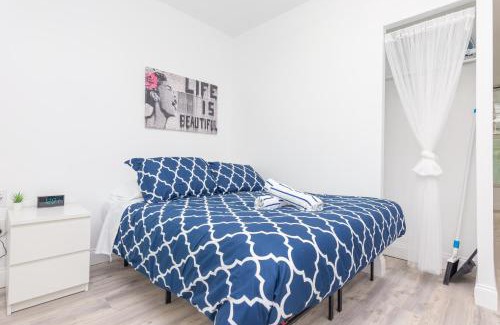 South Beach Apartment | Ocean Drive Deco Apt w/2 Queen Beds, Steps 2 Beach