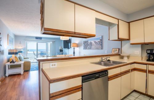 Kure Beach House | Ocean Dunes 2nd Floor Top Unit