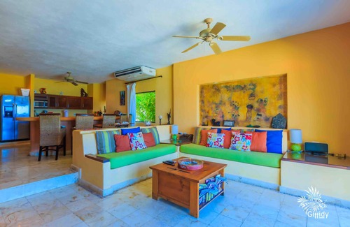 Isla Mujeres House | Ocean Front 4 BR w/Pool & Outdoor Space
