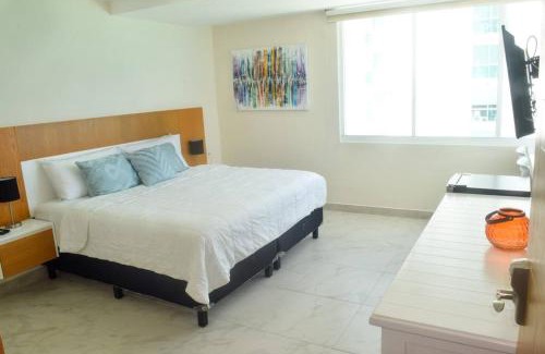 Zona Hotelera Apartment | Ocean front, beautifull Beach, Studio 3c