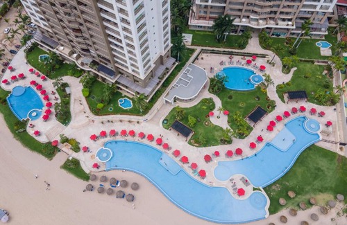 South Hotel Zone Apartment | Ocean Front Condo Sleeps 4 Adults-Grand Venetian T3000-1606