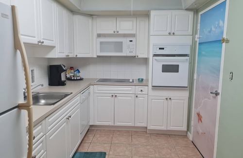 Seybold Condo | Ocean Front Condo - Relax and Enjoy Min Stay 3 nightsnSpecial WEEKLY n