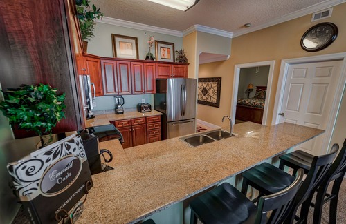 Long Beach Condo | OCEAN FRONT! FREE BEACH CHAIRS INCLUDED - AMAZING 5 STAR OCEAN FRONT CONDO