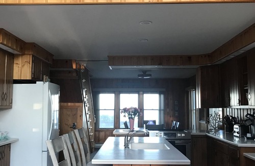 Wells Beach House | Ocean Front! On the sand! Stunning 5 BR house on Atlantic Ave, Wells Beach!