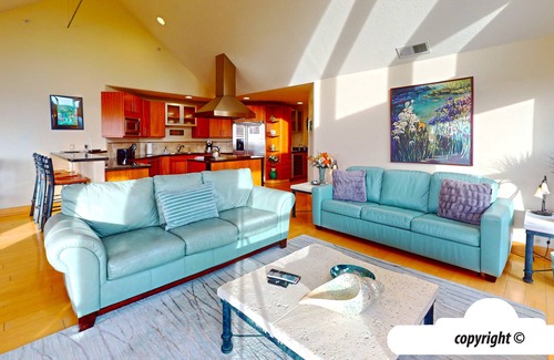 Seaside House | OCEAN FRONT: SEAVIEW PENTHOUSE: Seaside Vacation Homes, Inc Managed