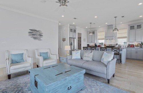 Ocean Springs House | Ocean Front Serene & Rejuvenating Home on the Gulf