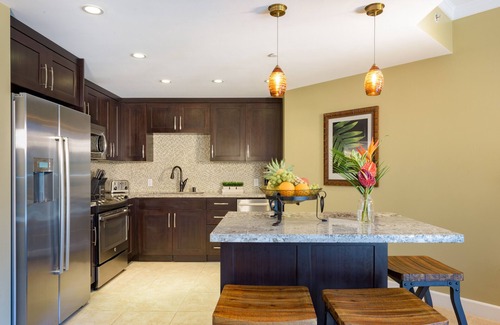 Honokowai Apartment | Ocean Front Studio , perfect for a romantic getaway .