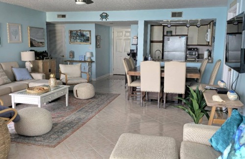 McCutcheon Field Condo | OCEAN FRONT 2-bedroom condo in North Topsail Beach