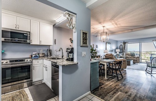 Oceanmarsh Subdivision Condo | Ocean front, Golf Cart, Magic: Stay at Sea Island Magic