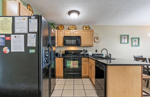 Crescent Beach Condo | Ocean Garden Villas M2-2BR/2BA Oceanfront Condo in Crescent Beach