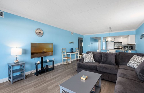 Ocean City Condo | Ocean Hideaway 110 on the Historic OCMD Boardwalk!