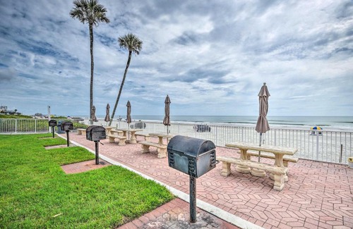 South Peninsula Historic District Apartment | Ocean Jewels Resort Studio with Community Perks!