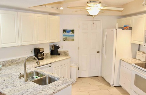 New Smyrna Beach Apartment | Ocean Oasis