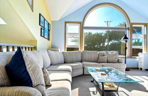 Salmon Creek House | Ocean Oasis - Views Sauna Walk to beach