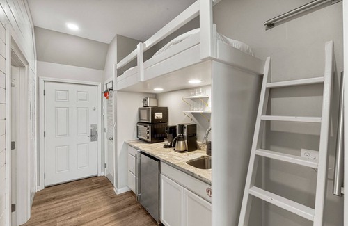 Rosemary Beach Condo | "Ocean Overlook 30A" #401 Studio Sleeps 3